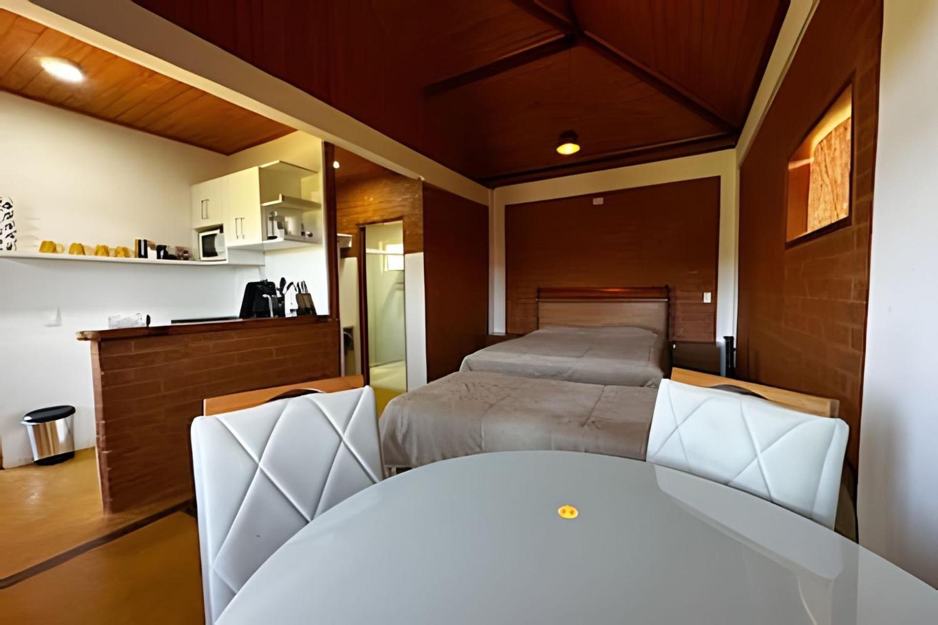 Suites Saint Louis - Conforto Do Lado Do Centro Turistico Campos do Jordão Екстериор снимка