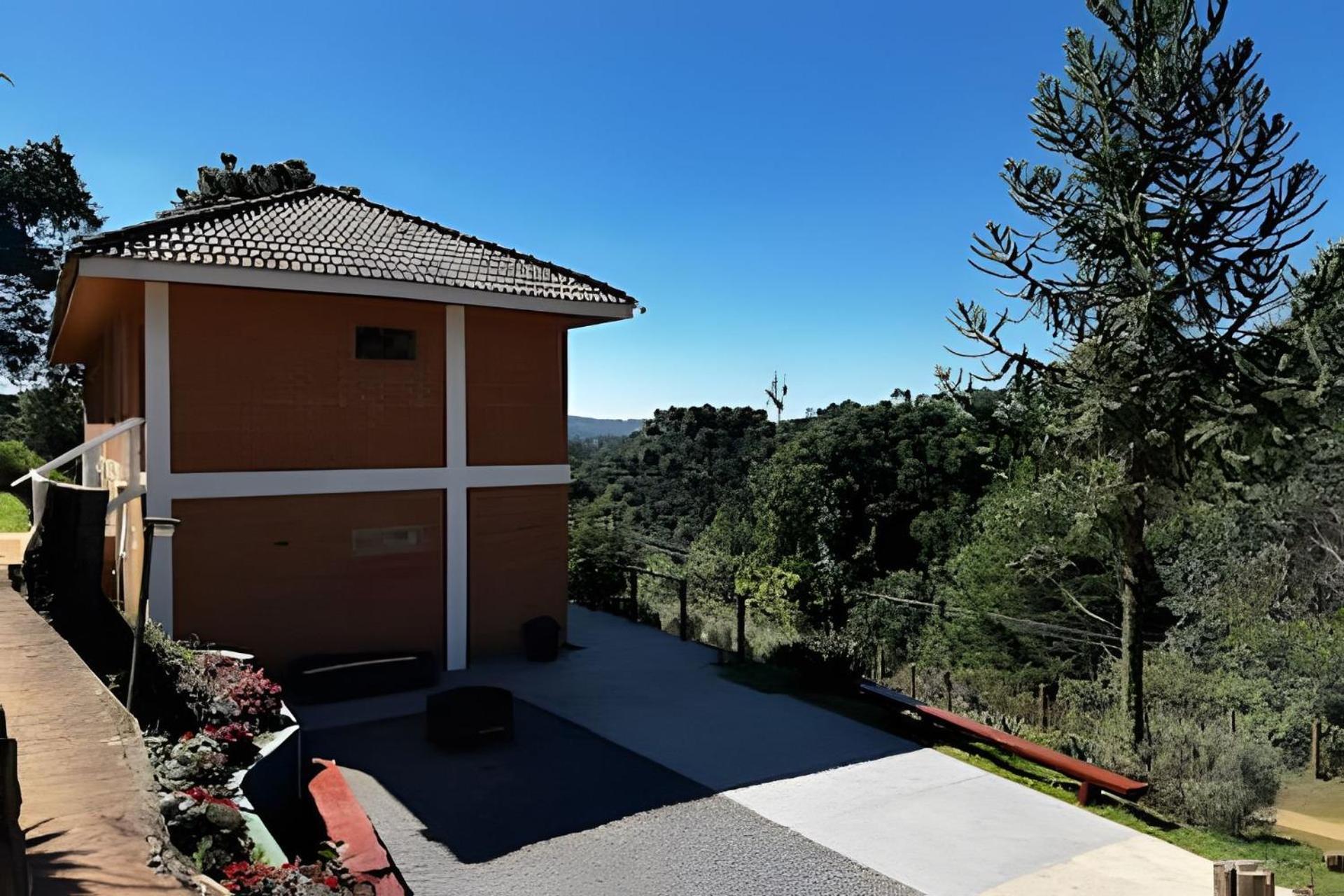 Suites Saint Louis - Conforto Do Lado Do Centro Turistico Campos do Jordão Екстериор снимка